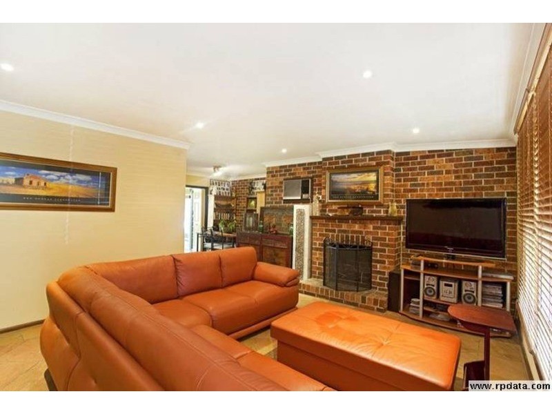 16 Tornado Crescent, Cranebrook NSW 2749