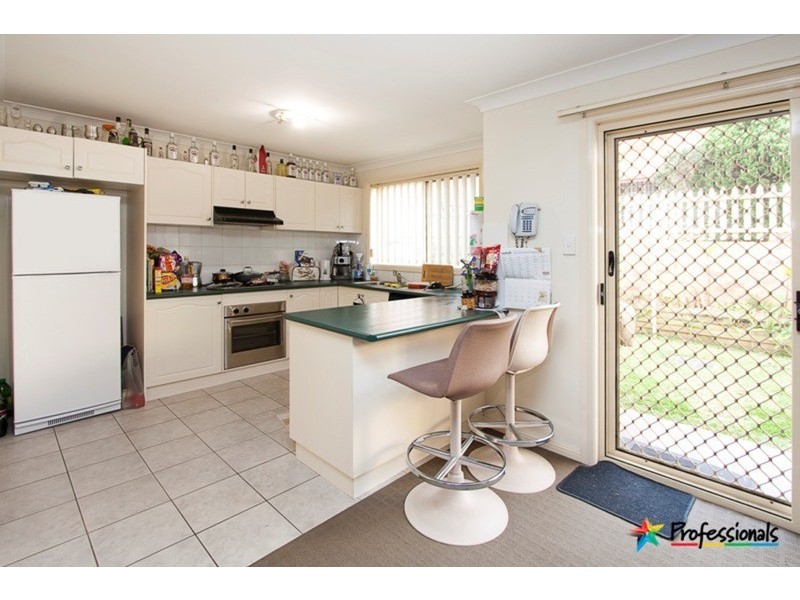 2/27 Blaxland Avenue, Penrith NSW 2750