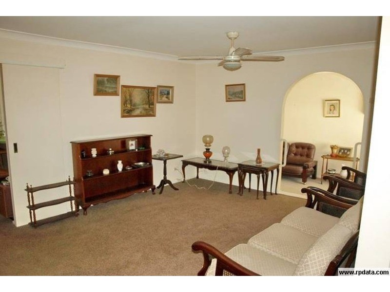 2 Wandoo Glen, Kingswood NSW 2747