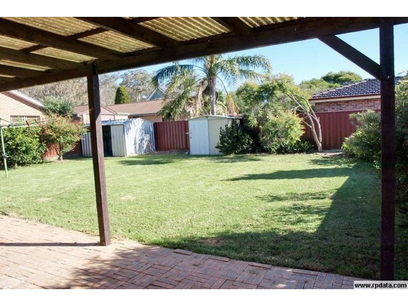 2 Wandoo Glen, Kingswood NSW 2747