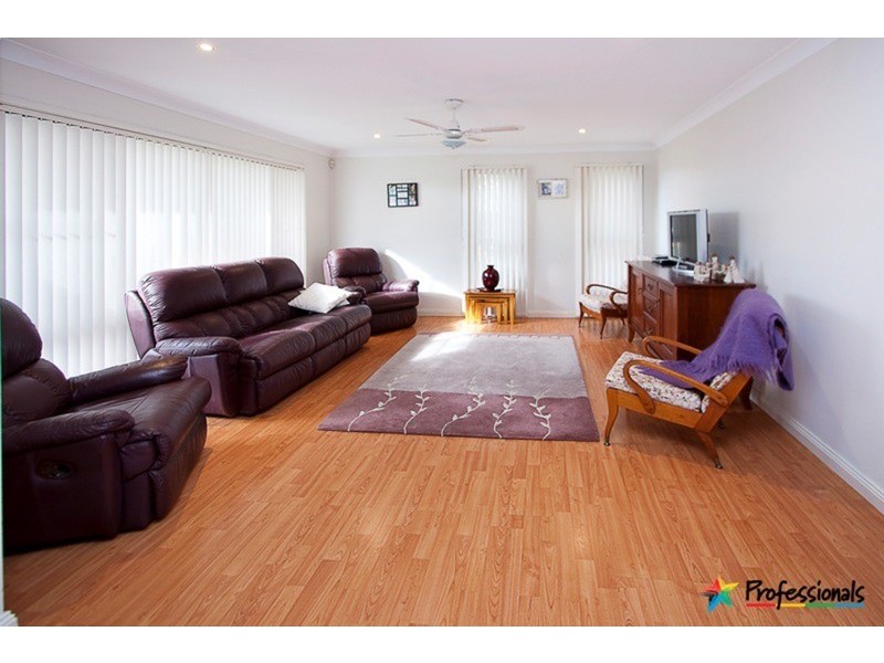 7 Kinmont  Road, South Penrith NSW 2750