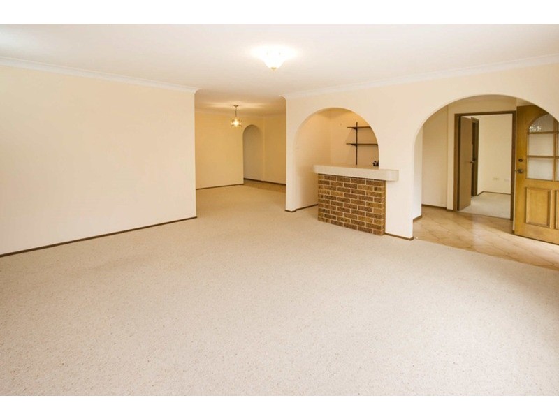 4 Santon Place, Cranebrook NSW 2749