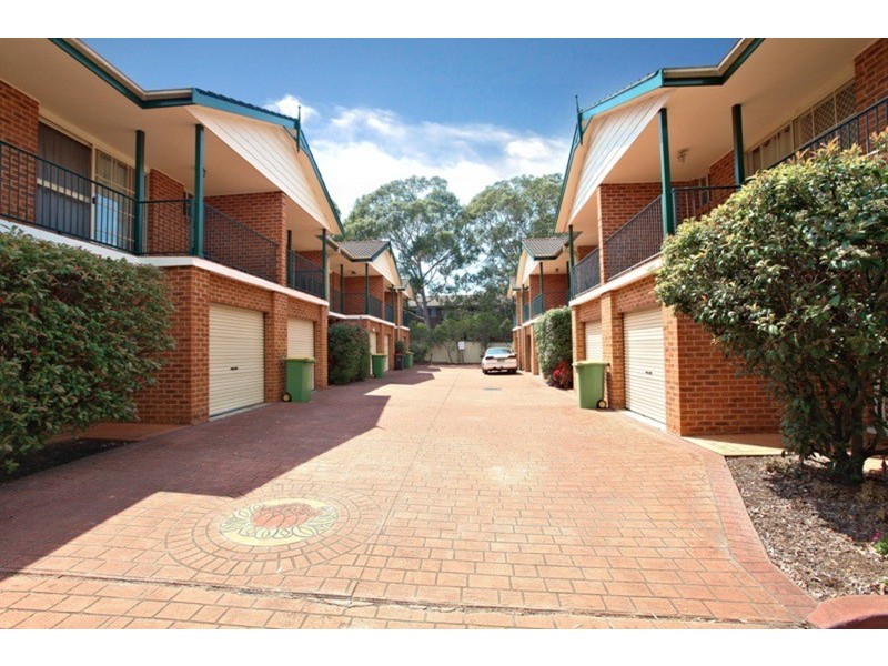 2/20 Blaxland Avenue, Penrith NSW 2750