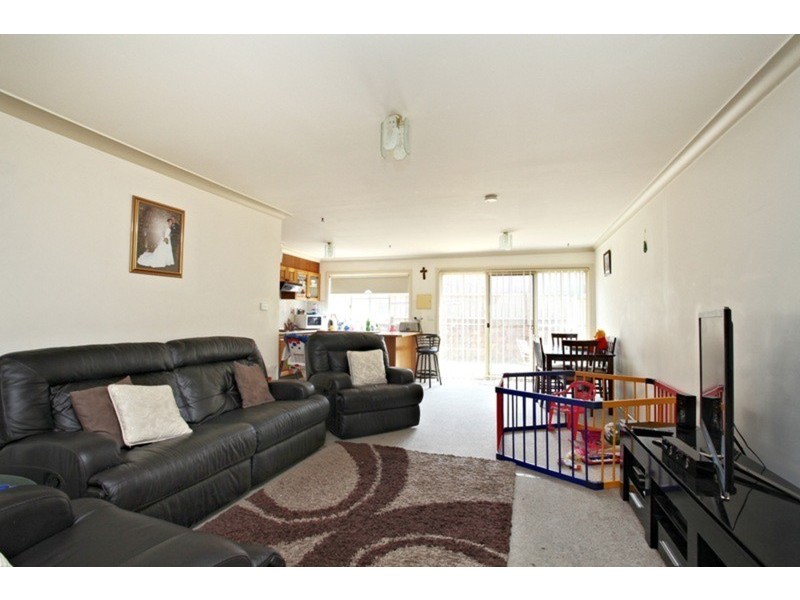 2/20 Blaxland Avenue, Penrith NSW 2750