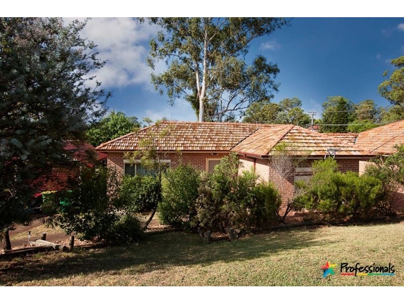 22 Balmoral Drive, Cambridge Park NSW 2747