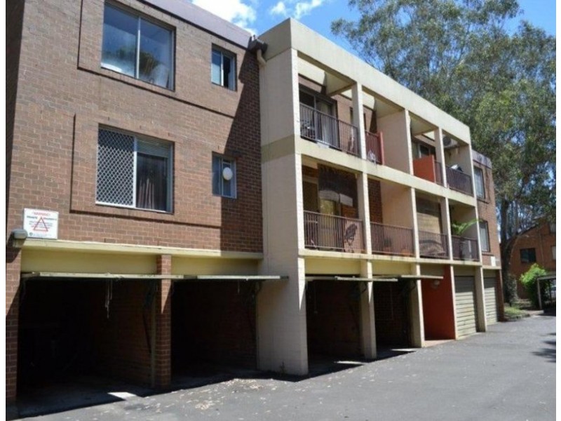 8d/9-19 York Road, Penrith NSW 2750