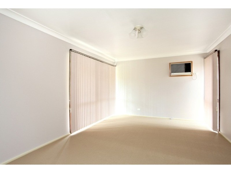 100 Henry Lawson Drive, Werrington County NSW 2747