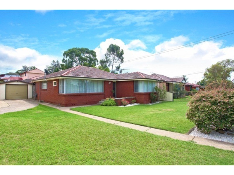 1 Stapley Street, Kingswood NSW 2747