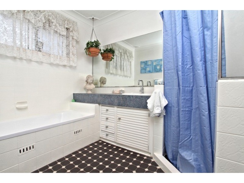 1 Stapley Street, Kingswood NSW 2747