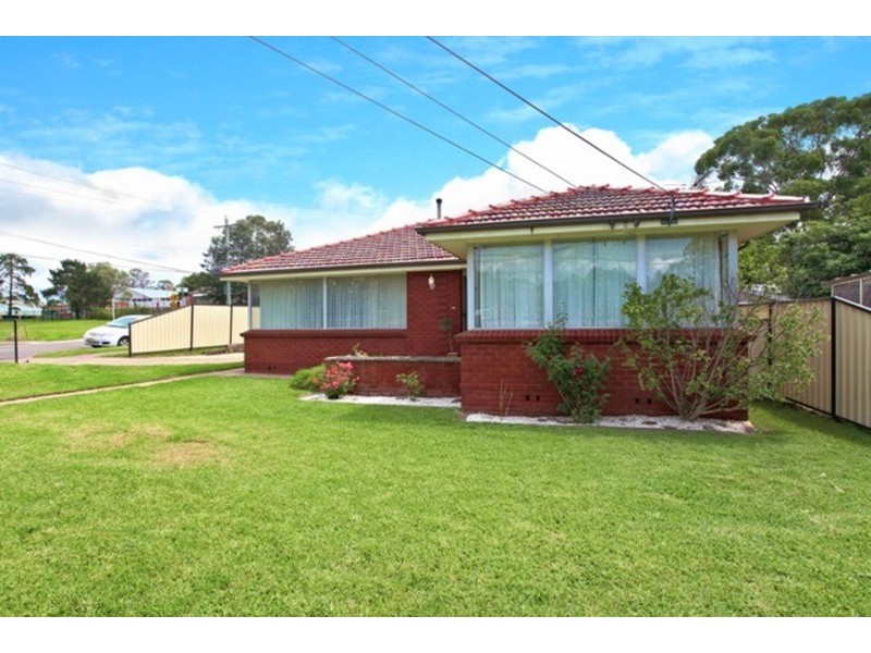 1 Stapley Street, Kingswood NSW 2747