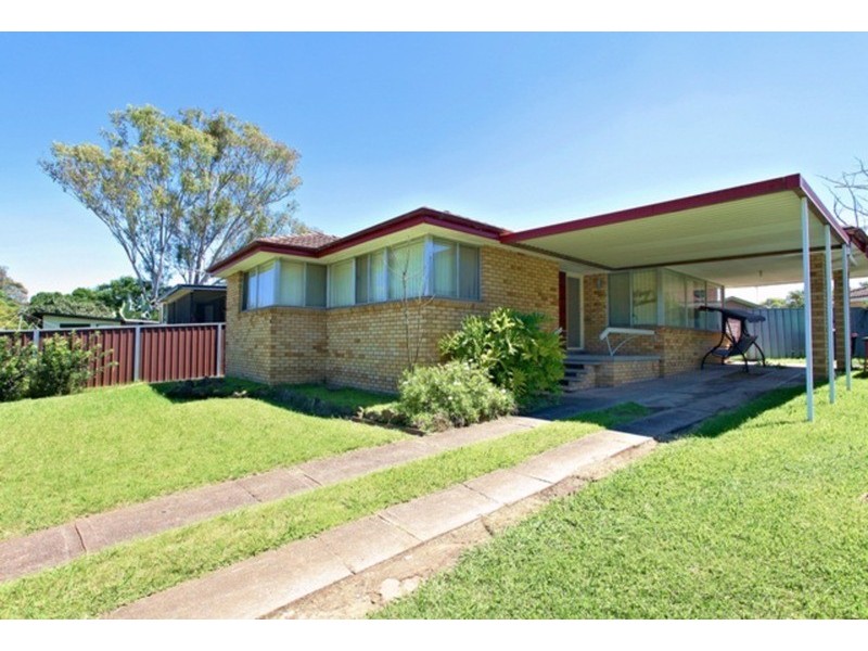 4 Coral Place, Cambridge Park NSW 2747