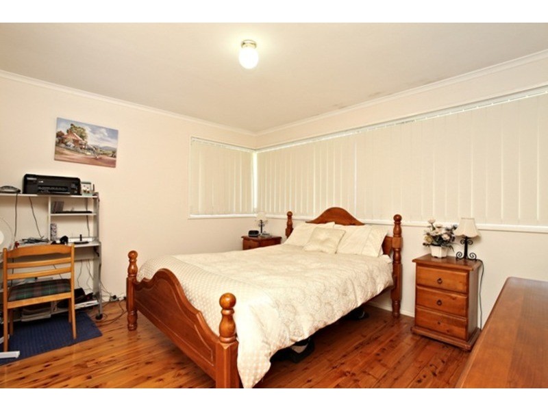 4 Coral Place, Cambridge Park NSW 2747