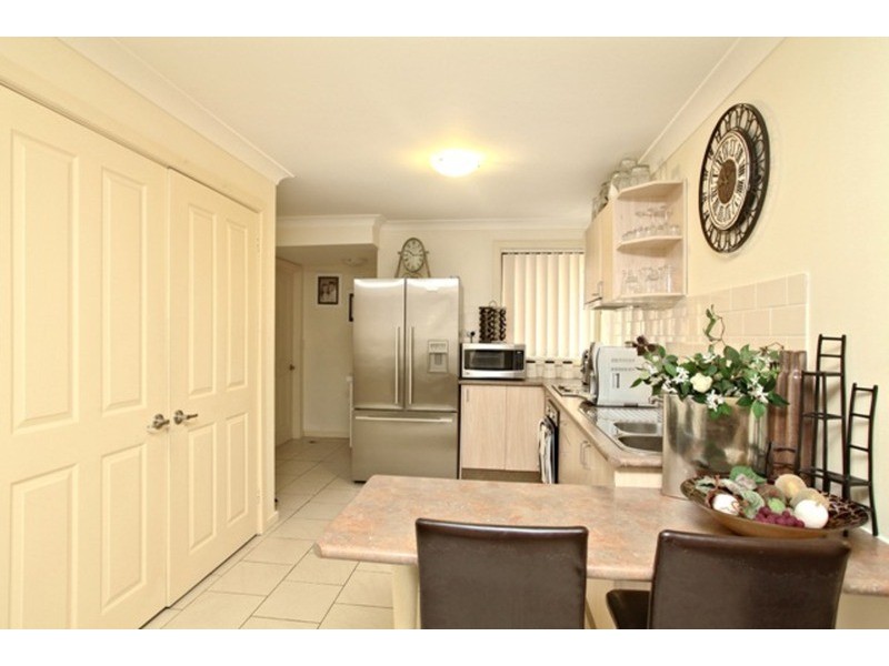 1,2,3 & 4/29 Pembroke Street, Cambridge Park NSW 2747