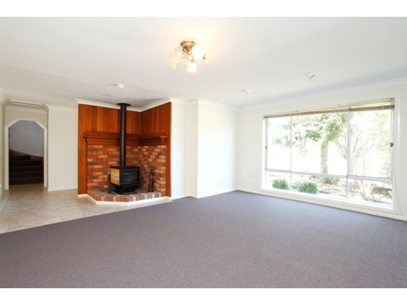 34 Greenway Drive, South Penrith NSW 2750