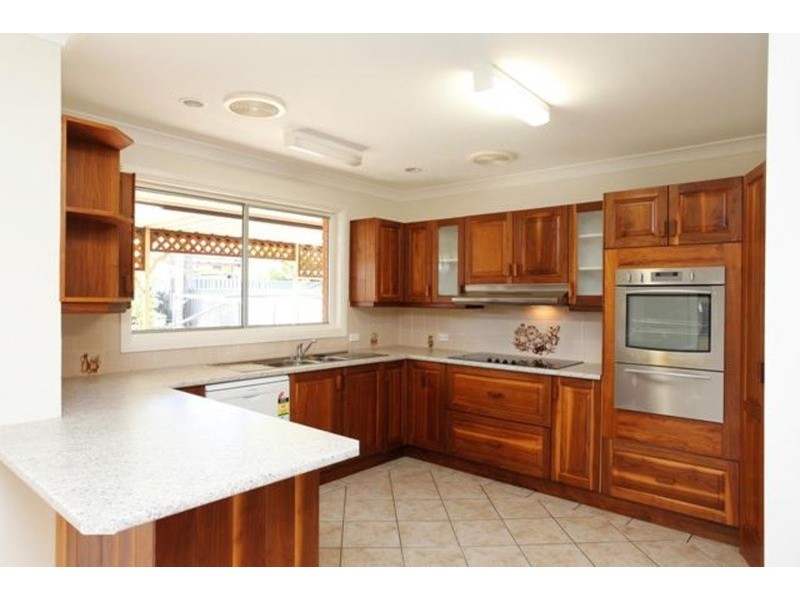 34 Greenway Drive, South Penrith NSW 2750