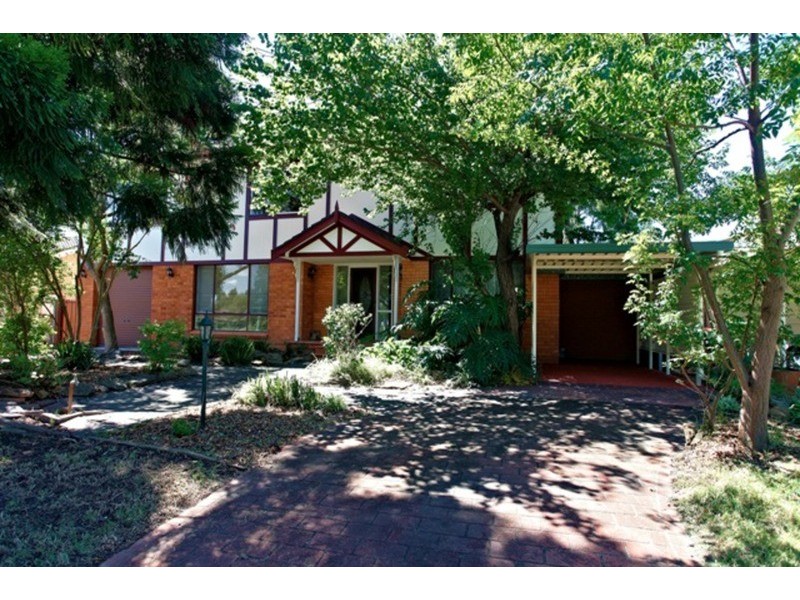 34 Greenway Drive, South Penrith NSW 2750