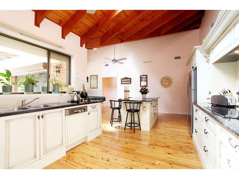 7 Station Street, Glenbrook NSW 2773