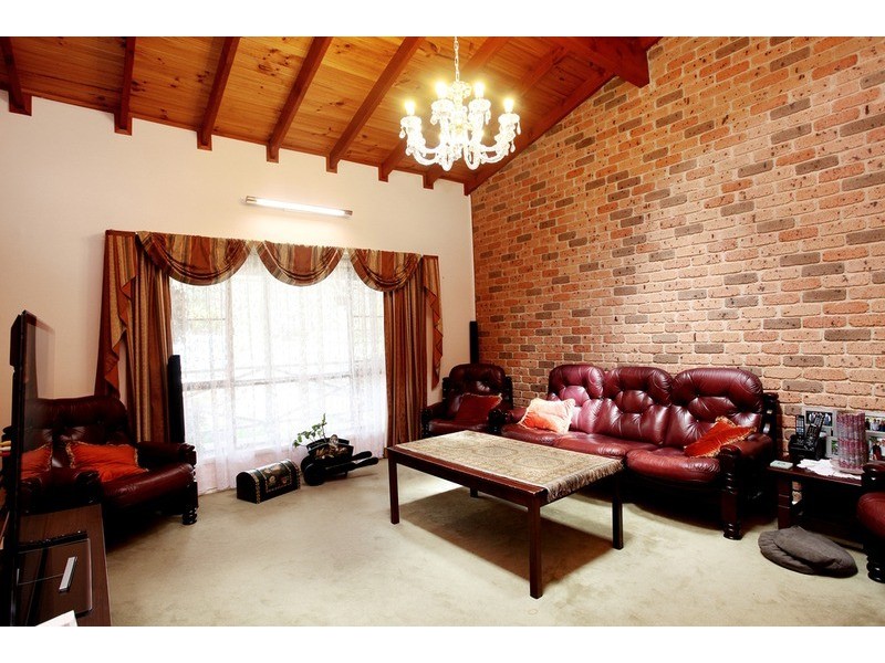 7 Station Street, Glenbrook NSW 2773