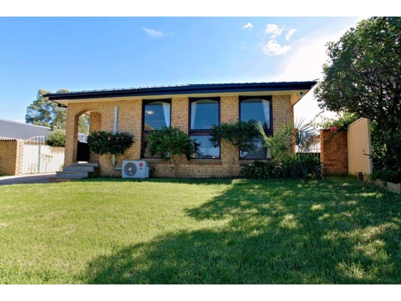 48 Farmview Drive, Cranebrook NSW 2749