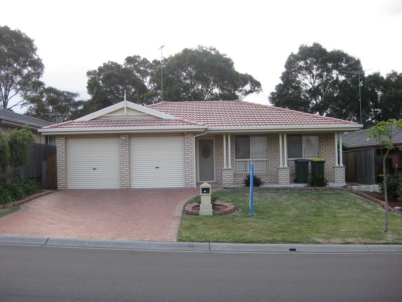 11 Waterford Street, Kellyville NSW 2155