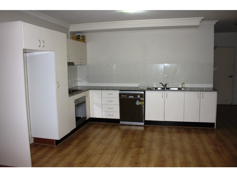 2/43-45 Preston Street, Jamisontown NSW 2750