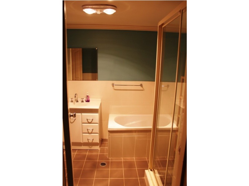 2/43-45 Preston Street, Jamisontown NSW 2750