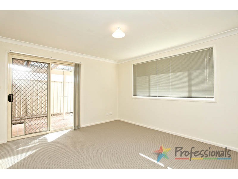 1/105 Joseph Street, Kingswood NSW 2747