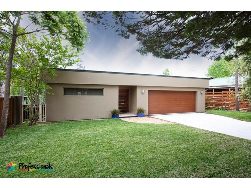 3 Brook Road, Glenbrook NSW 2773