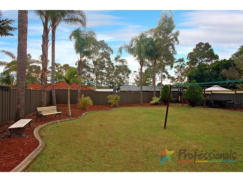 4 Pebworth  Place, South Penrith NSW 2750