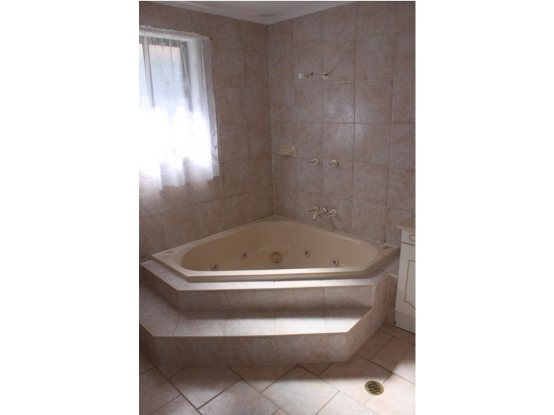 4 Pebworth  Place, South Penrith NSW 2750