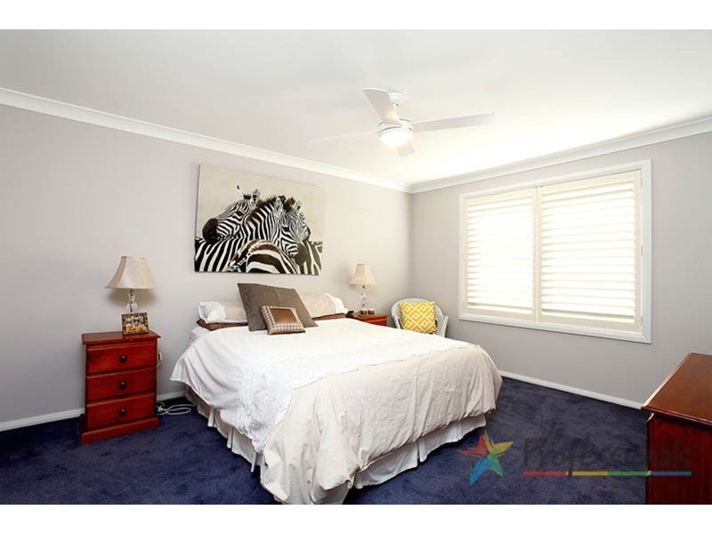 35 Sanderling Crescent, Cranebrook NSW 2749