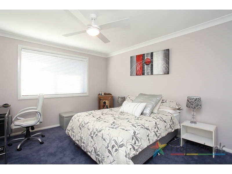 35 Sanderling Crescent, Cranebrook NSW 2749