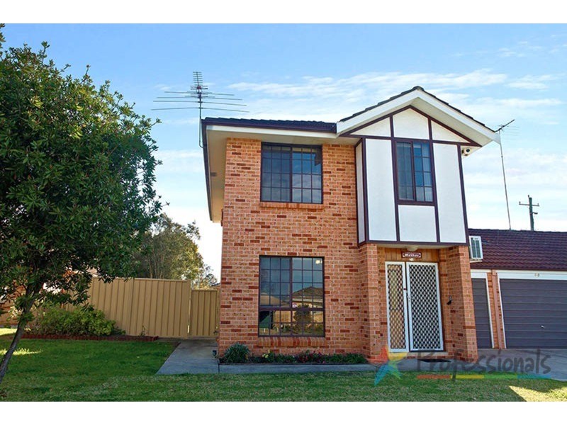 2/8 Judith Close, Werrington NSW 2747