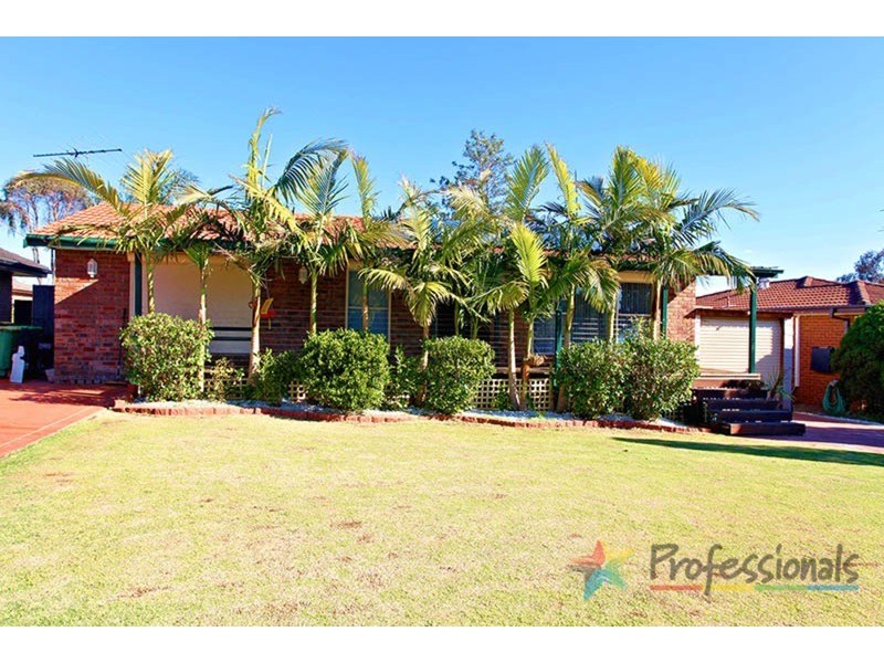 28 Warburton Crescent, Werrington County NSW 2747