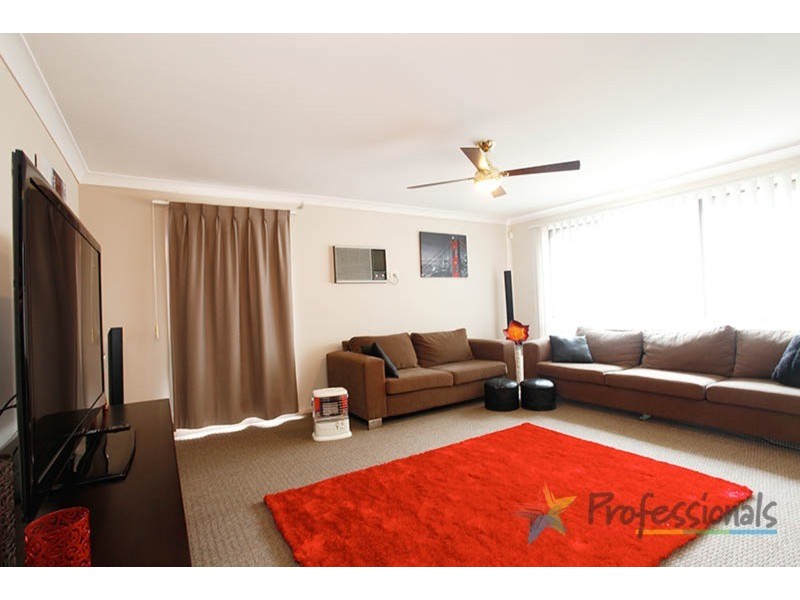 14 Tanbark Circuit, Werrington Downs NSW 2747