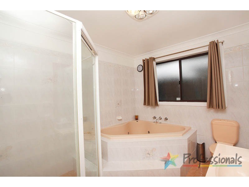 14 Tanbark Circuit, Werrington Downs NSW 2747