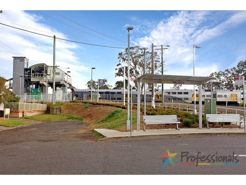 8/2 Kazanis Court, Werrington NSW 2747