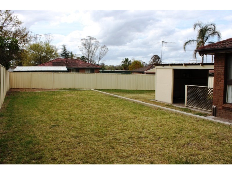 8 Warrigal Glen, Werrington Downs NSW 2747