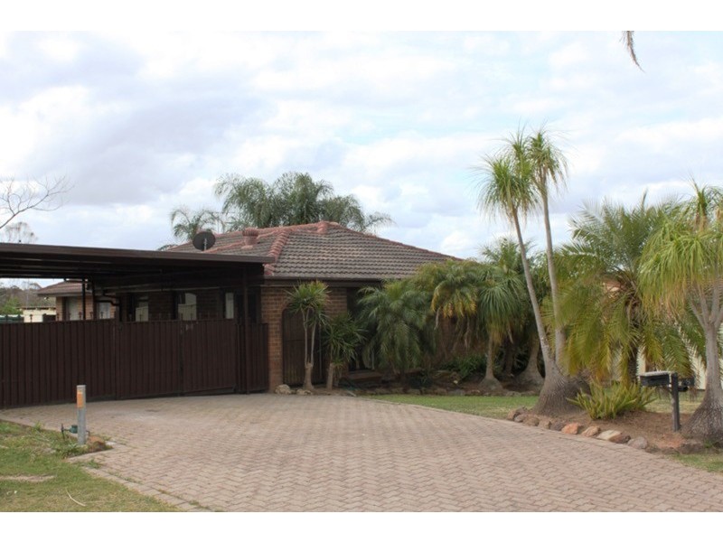 8 Warrigal Glen, Werrington Downs NSW 2747