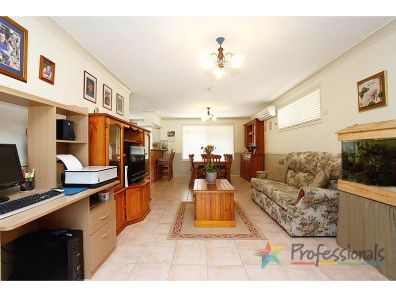 13 Greendale Road, Wallacia NSW 2745