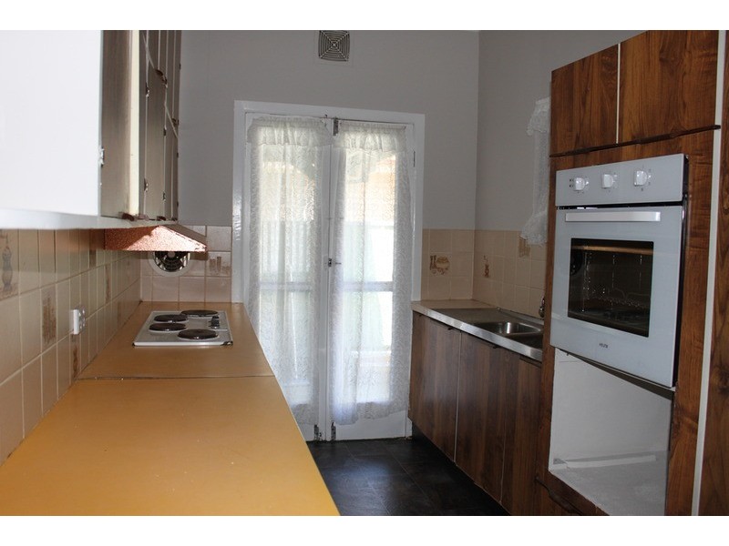 10 Derby  Street, Penrith NSW 2750