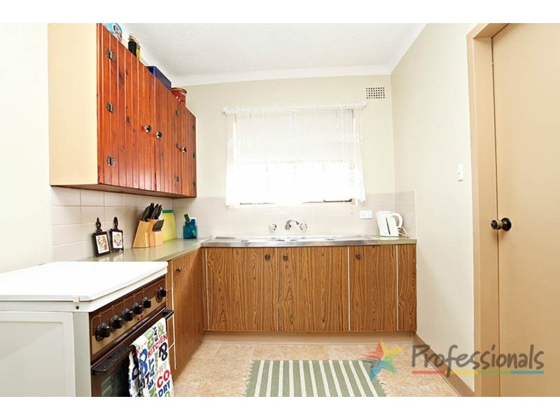 17/38 Castlereagh Street, Penrith NSW 2750