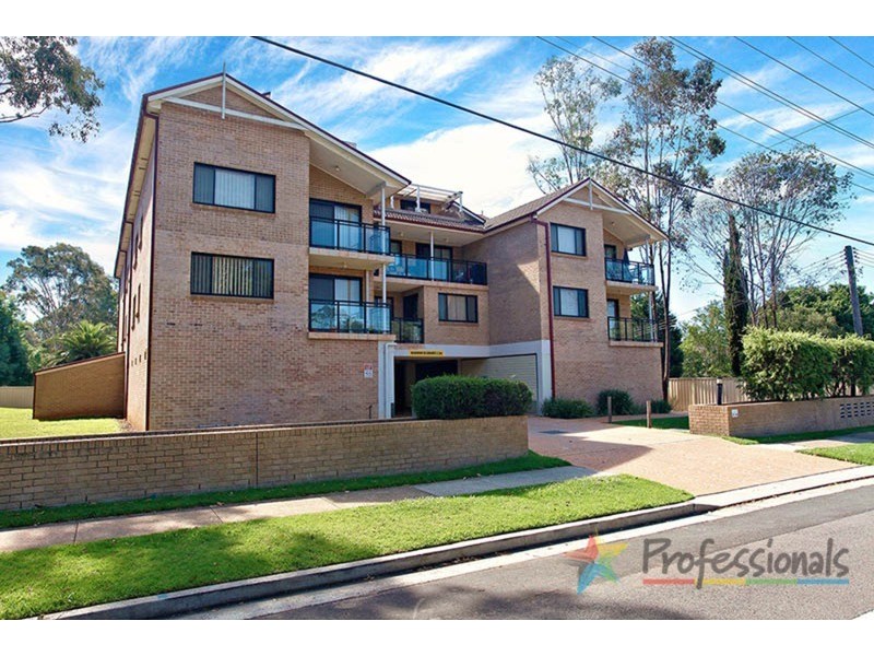 2/37-39 Evan Street, Penrith NSW 2750