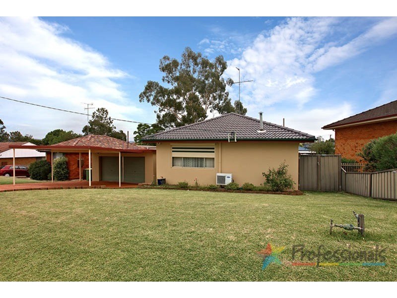 19 Burgess Road, South Penrith NSW 2750