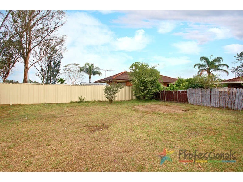 12 Aldinga Place, Claremont Meadows NSW 2747
