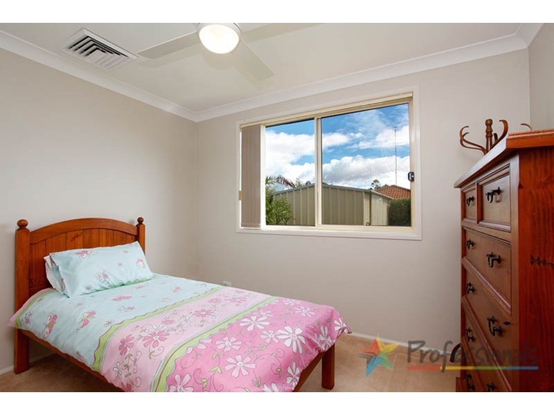 20 Minnek Close, Glenmore Park NSW 2745