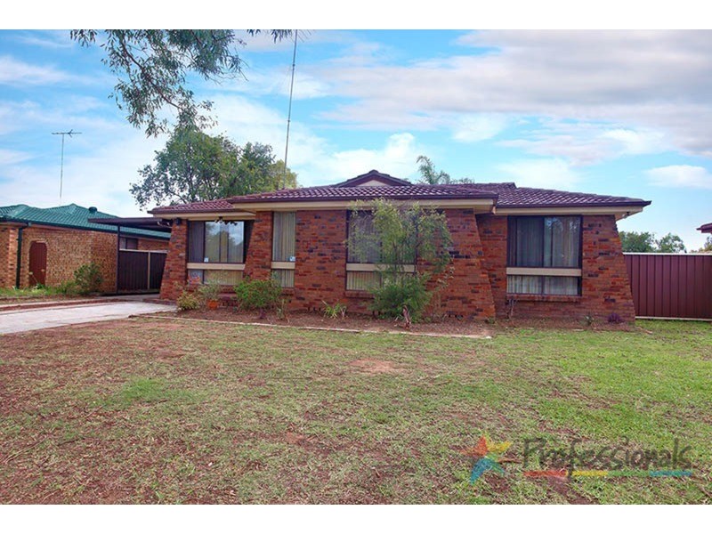 19 Cameron  Street, Jamisontown NSW 2750