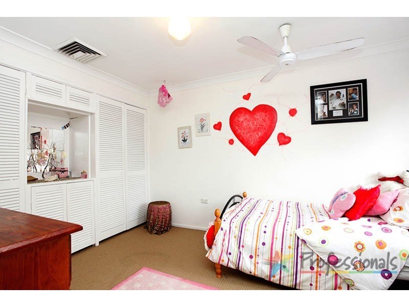 4 Allsopp Drive, Cambridge Gardens NSW 2747