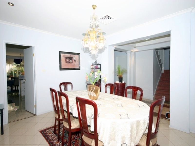 1 Marcus Clarke Crescent, Glenmore Park NSW 2745