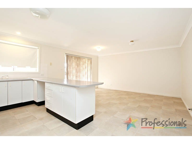 13 Leane Place, Cranebrook NSW 2749